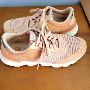 SOREL Sneakers Size 9